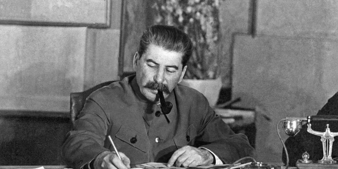 СТАЛИН И ТАБАК: ИСТОРИЯ ОТНОШЕНИЙ