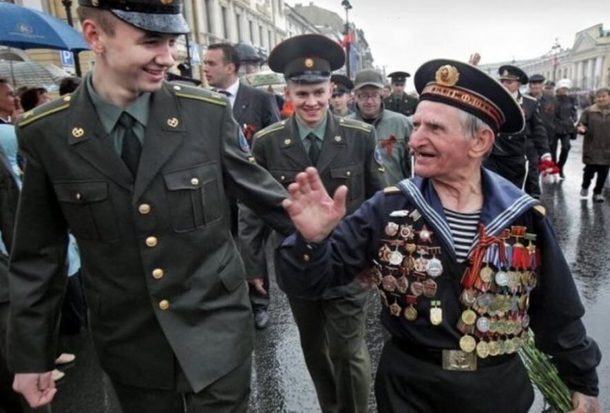 Преемственность поколений (иллюстрация из открытых источников)