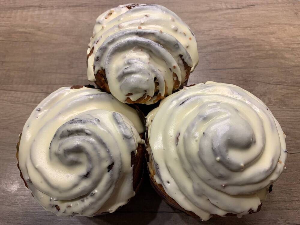 Пасхальные краффины, покрытые глазурью