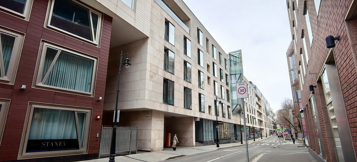 Традиционная локация для коллекционной недвижимости в Москве – район Остоженки. Фото: Мир Квартир