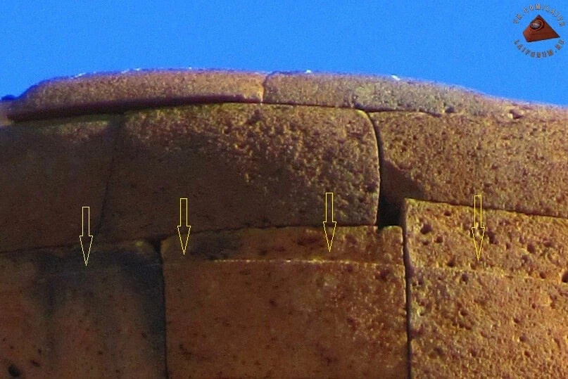 Фото с форума ЛАИ. Авторы: Виталий Жур и Луиза Догариу