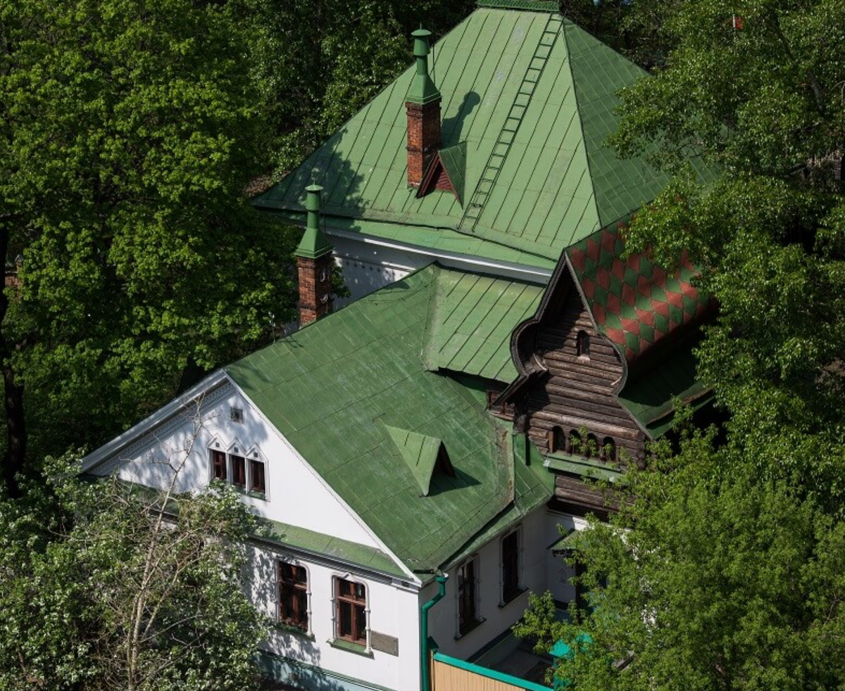 Фотокарточка взята с  сайта музея 