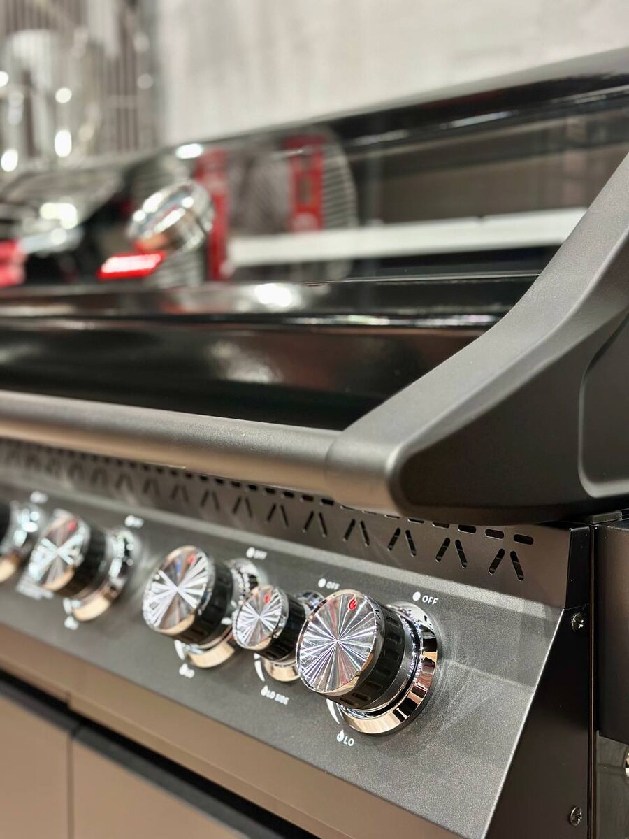 Австрийский газовый гриль Briqman Blackout 