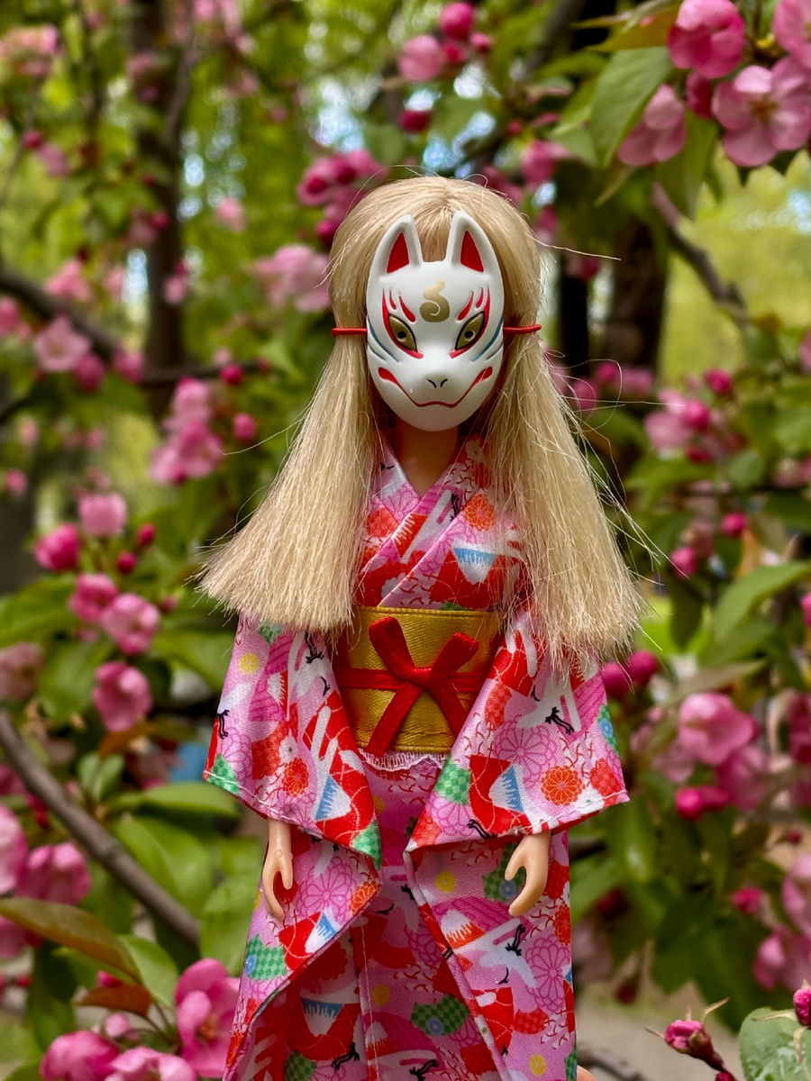 Ликка Такара Томи, китайская, очень красивая!