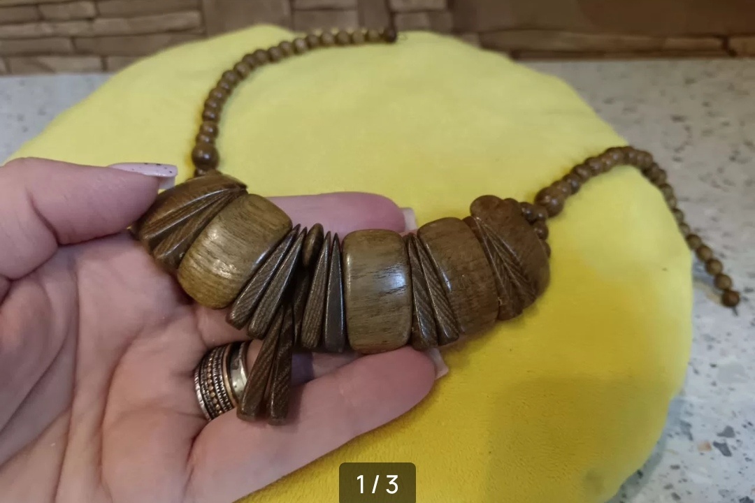 Бусы деревянные