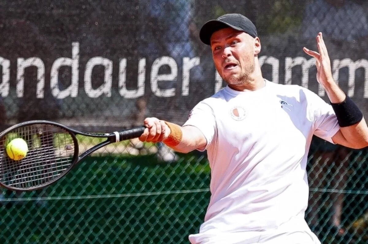    Оскорбивший судью теннисист Гулин начал сбор средств на выплату штрафа