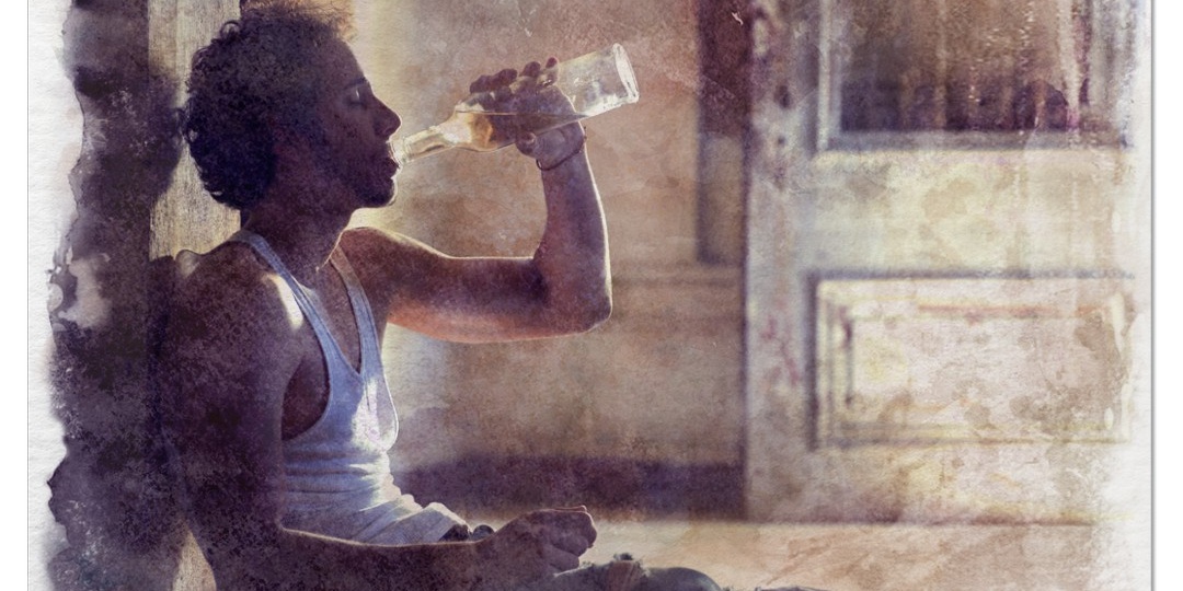 Похоронив родителей, она нашла в их доме видеокассету со свадьбы родителей. А когда увидела, кто на видеозаписи стоит рядом с мамой… (4/6)