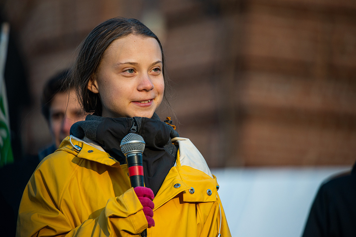 В 2019 году, на пике популярности Греты Тунберг, ВЦИОМ провел опрос: о ней знали 37% опрошенных, 40% поддерживали ее действия. Источник: AlbertoGandolfo / Shutterstock📷
