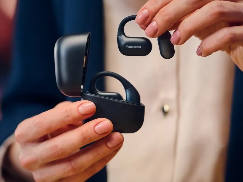    Panasonic показала TWS-наушники RB-F10 с открытой конструкцией