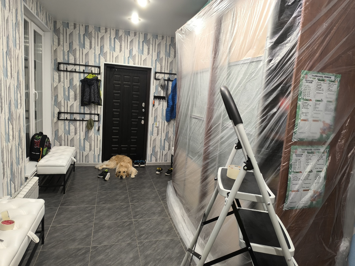 Ждем мастера - работы по напилу очень пыльные, готовимся.