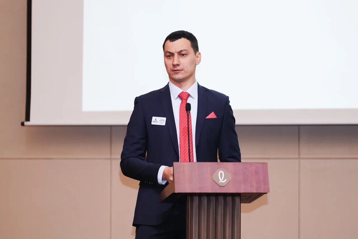 Антон Шиверских.