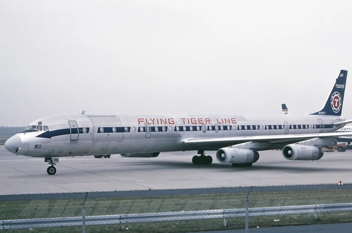 Douglas DC-8 авиакомпании Flying Tiger Line. (Вольфганг Мендорф)