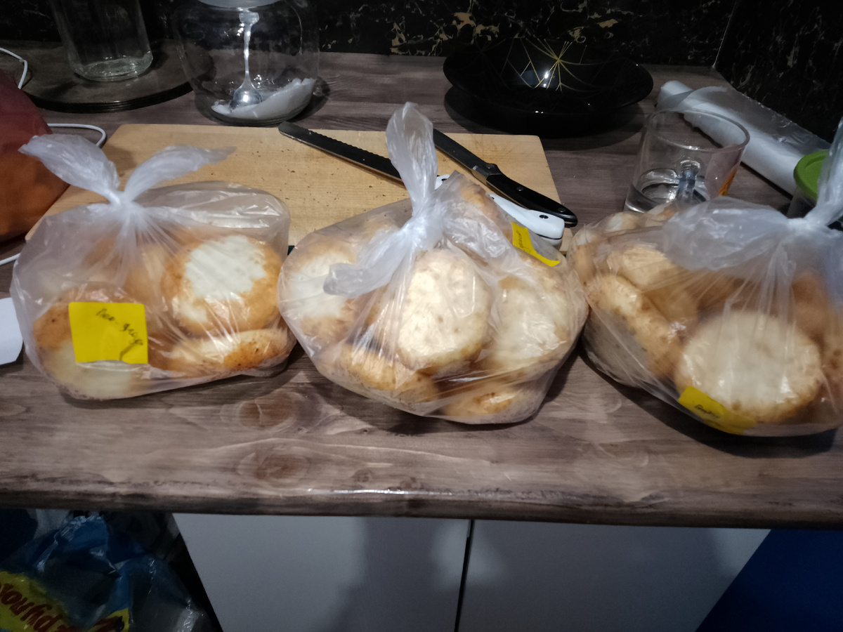 Всё аккуратно подписано.