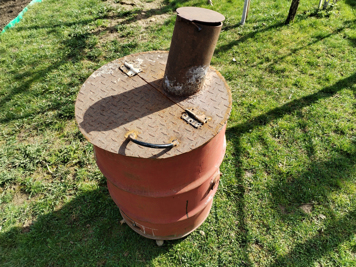 Бочка для сжигания мусора