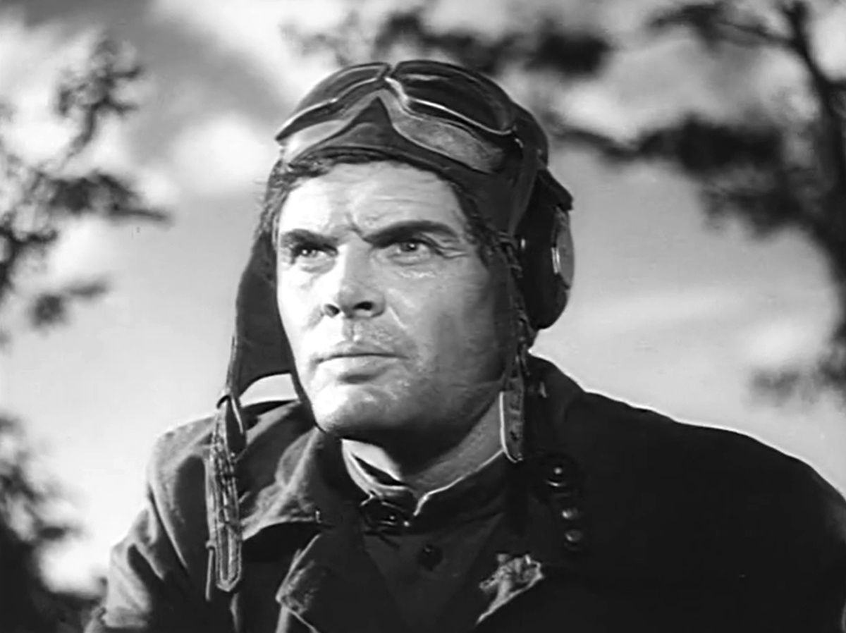 Кадр из кинофильма "Повесть о настоящем человеке", 1948 г., режиссер Александр Столпер, сценарист Мария Смирнова, композитор Николай Крюков (скриншот) 