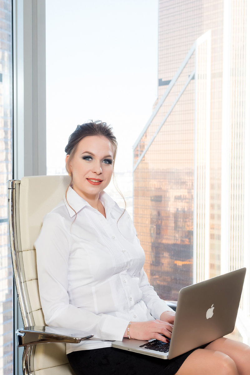 Юлия Голдобина — юрист для бизнеса, с 20-летним опытом юридической практики, защищает доверителей в арбитражных судах
