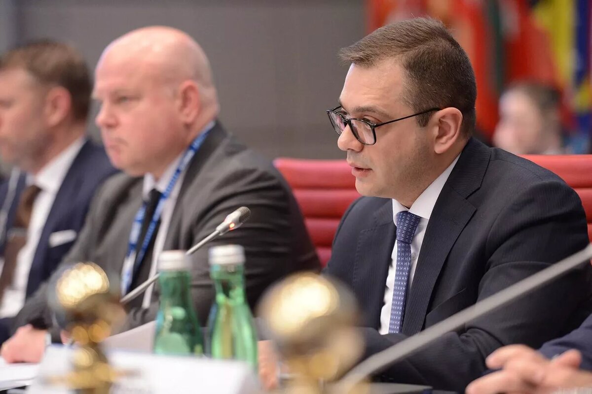 © Photo : official site of MFA of RA