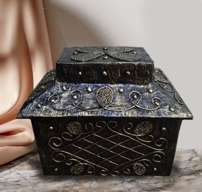 Одна из моих первых работ в технике пейп-арт