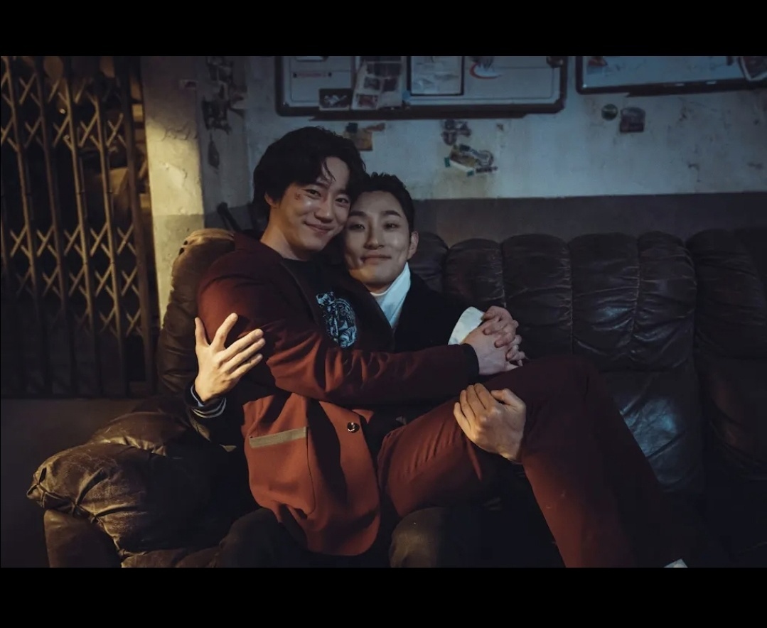 Ребята, давайте жить дружно!))) И улыбаться!