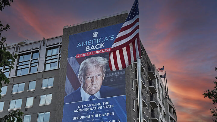    "Сто дней" Трампа прошли, а по всем фронтам у него одни неудачи. Фото: Thomas MÃller/dpa/Global Look Press