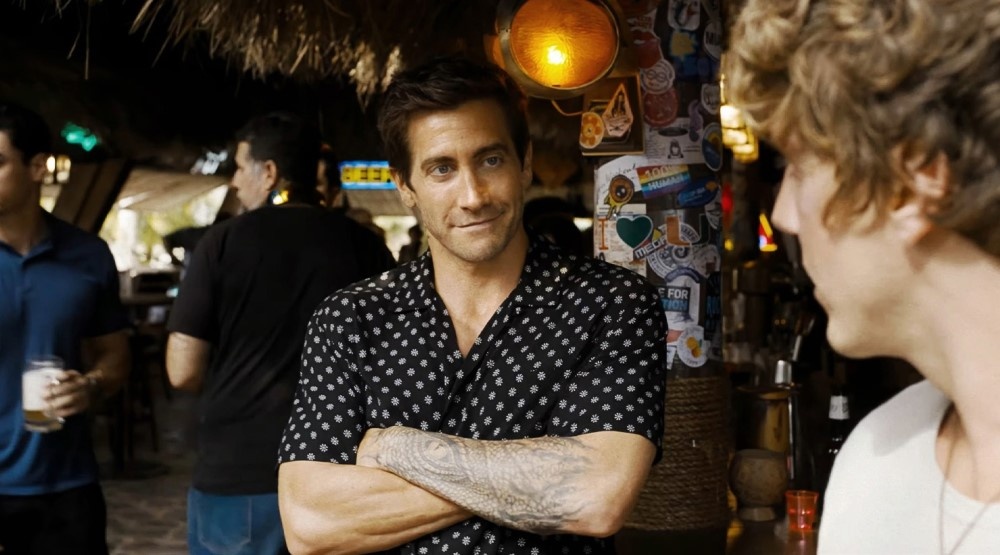     Кадр из фильма «Дом у дороги» (2024)