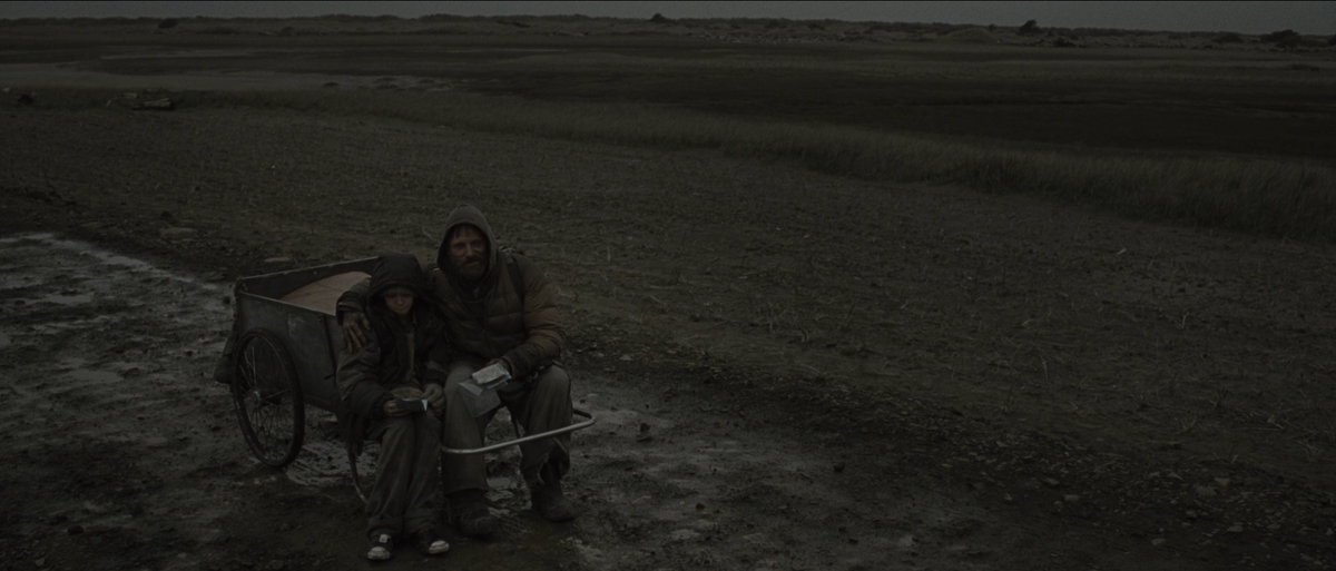 Режиссёр: Джон Хиллкоут