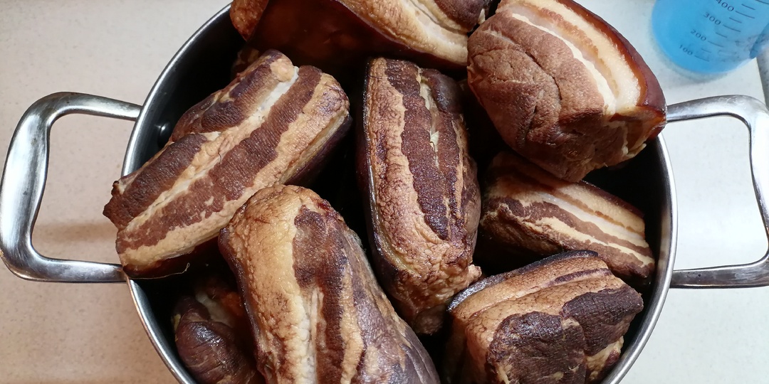 Немного о копчении. Рецепт копчёной грудинки.