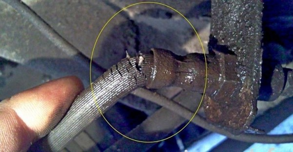 Износ тормозного шланга