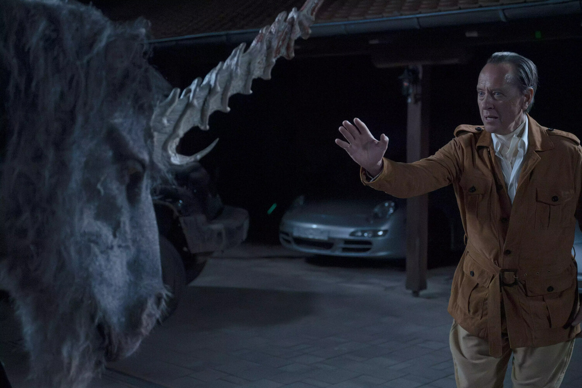 Кадр из фильма "Смерть единорога".