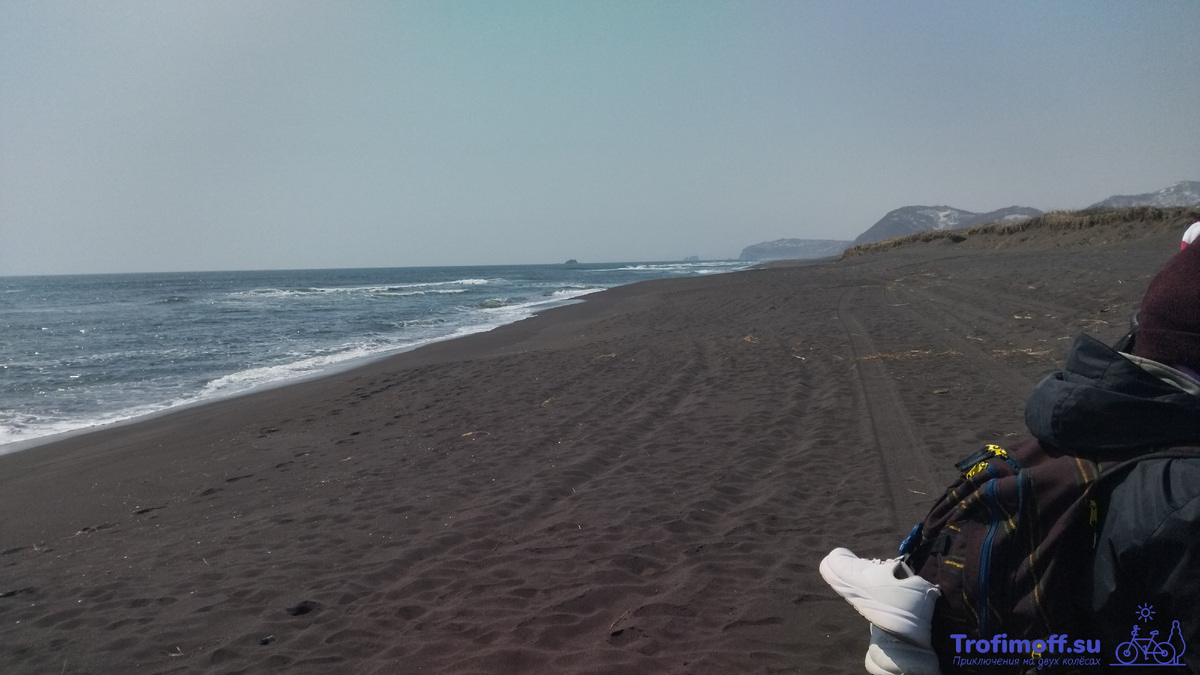 Халактырский пляж. Листайте →