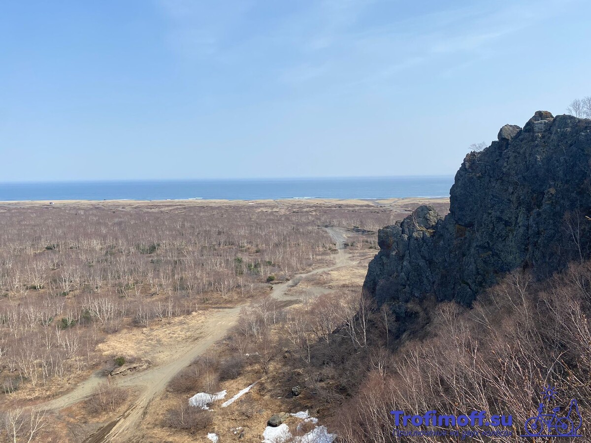 Халактырские скалы. Листайте →