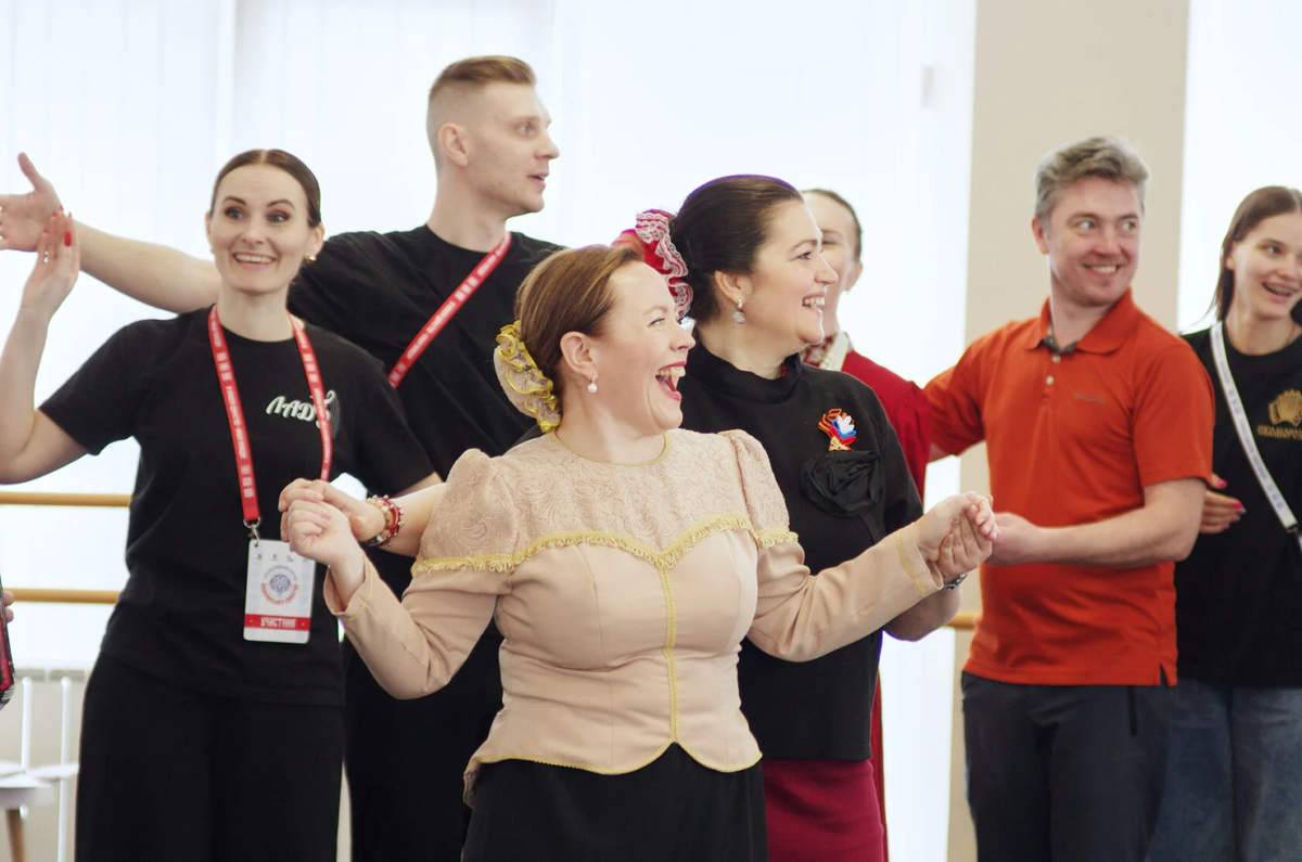    Развернись, душа казачья!