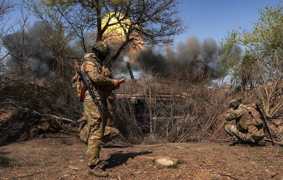 ВС России Тремя Выстрелами Уничтожили 16 Бойцов ВСУ