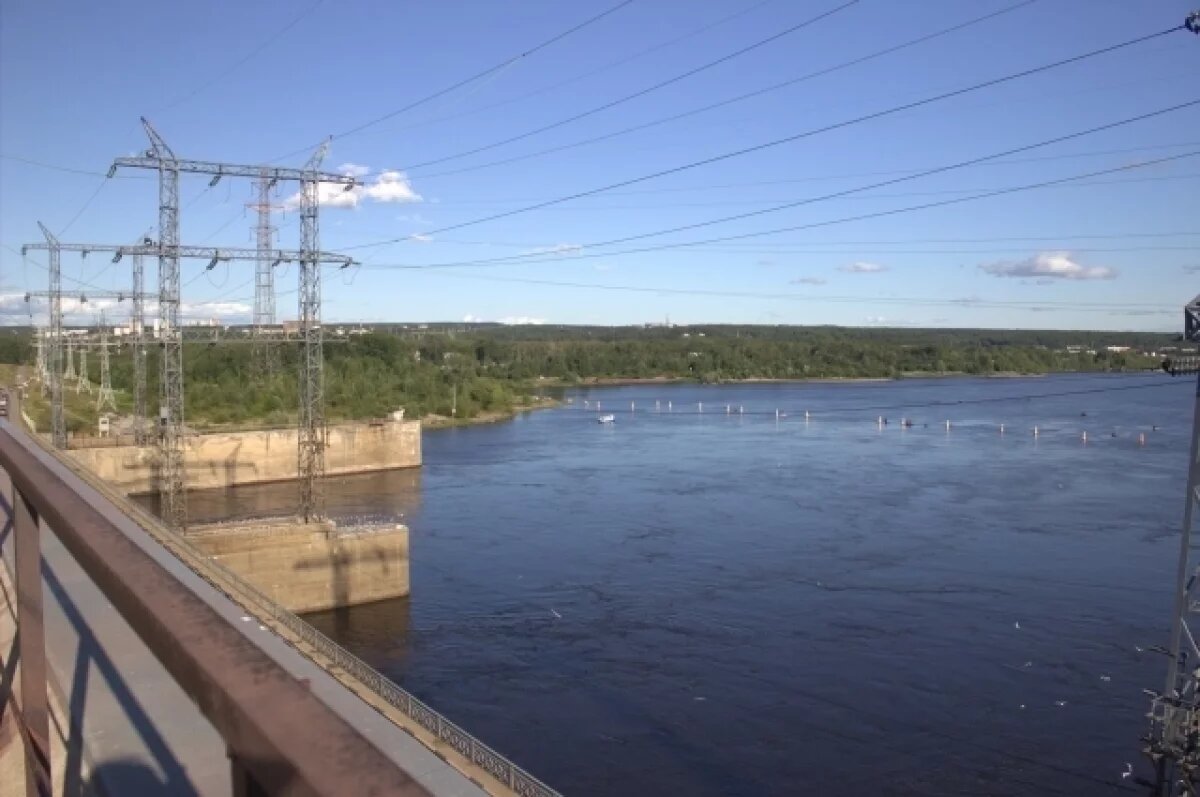    Камская ГЭС в Перми откроет все затворы для сброса воды после снегопадов