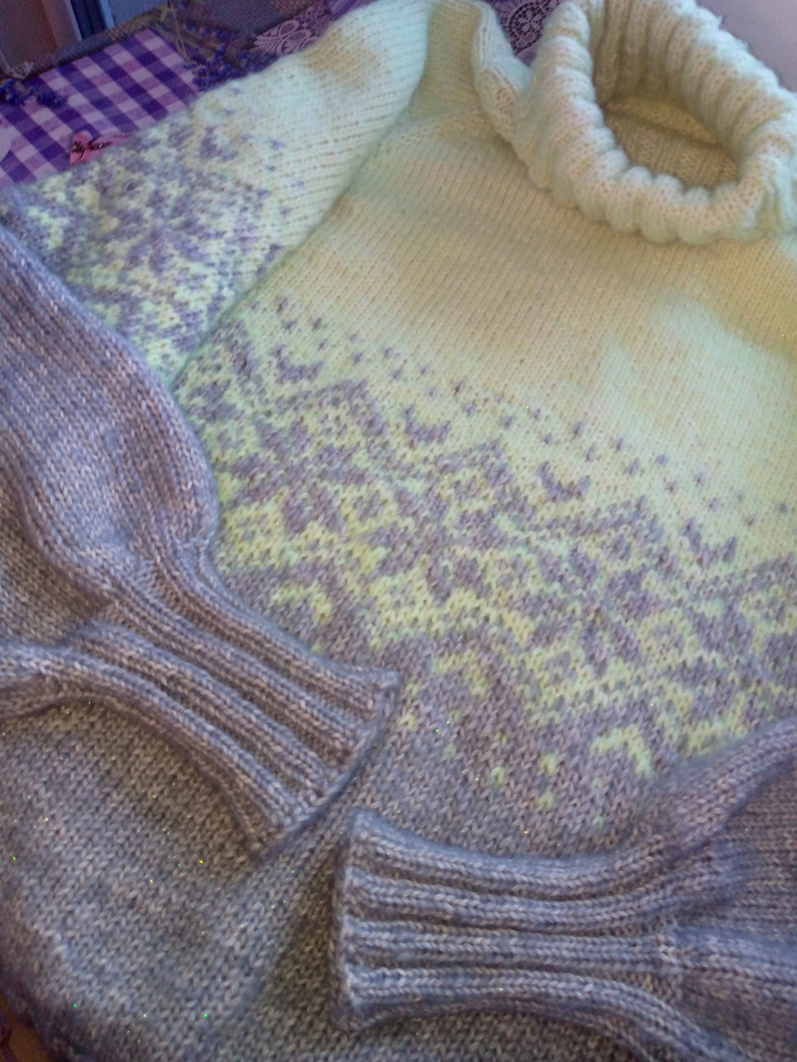 Решилась на жаккард.