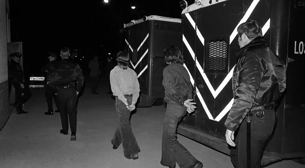 Облава на Pink Floyd: Как 'самый злой' шеф полиции США арестовал 500+ фанатов в 1975 году
