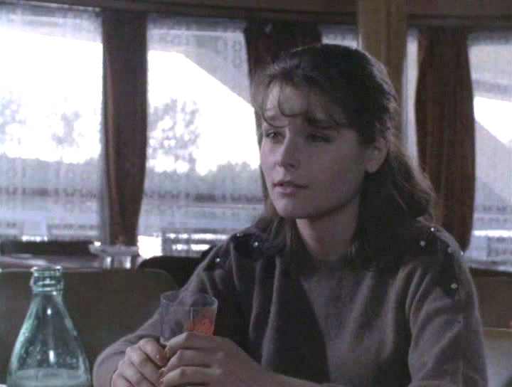 Фото: кадр из к/ф «Увидеть Париж и умереть» (1992)