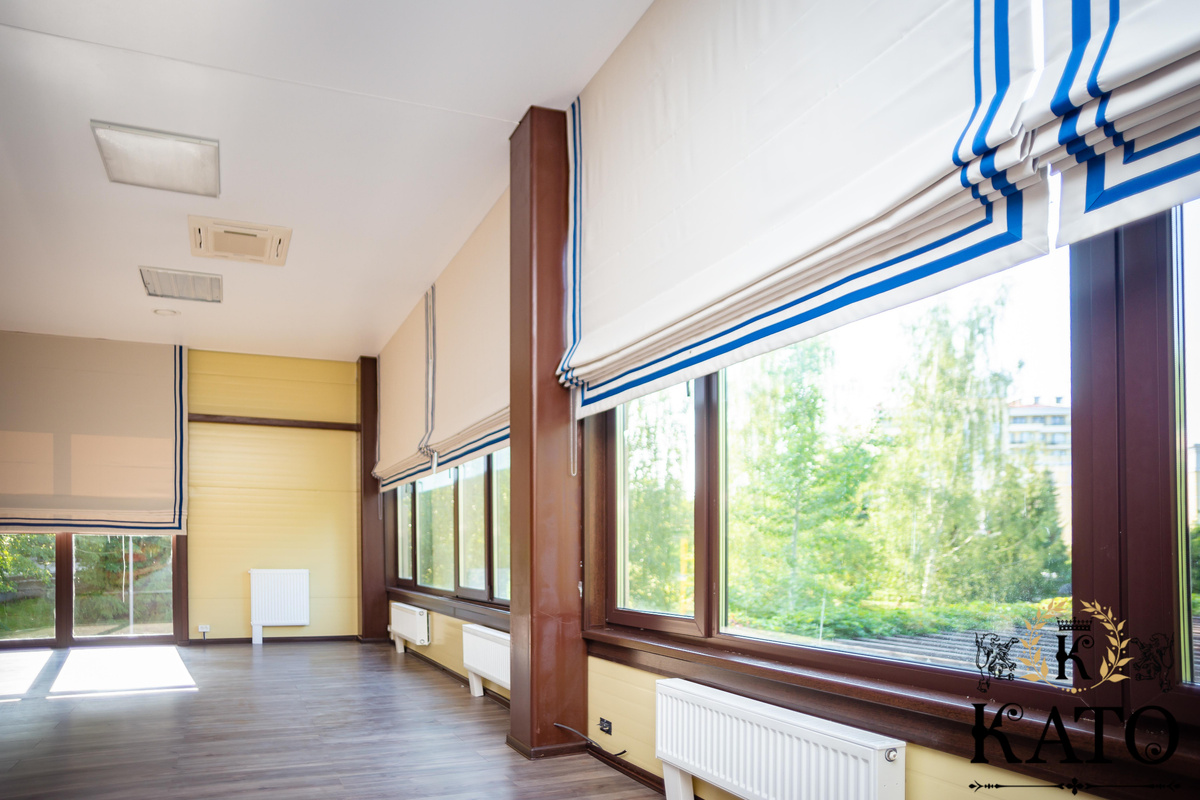 Виды карнизов для римских штор