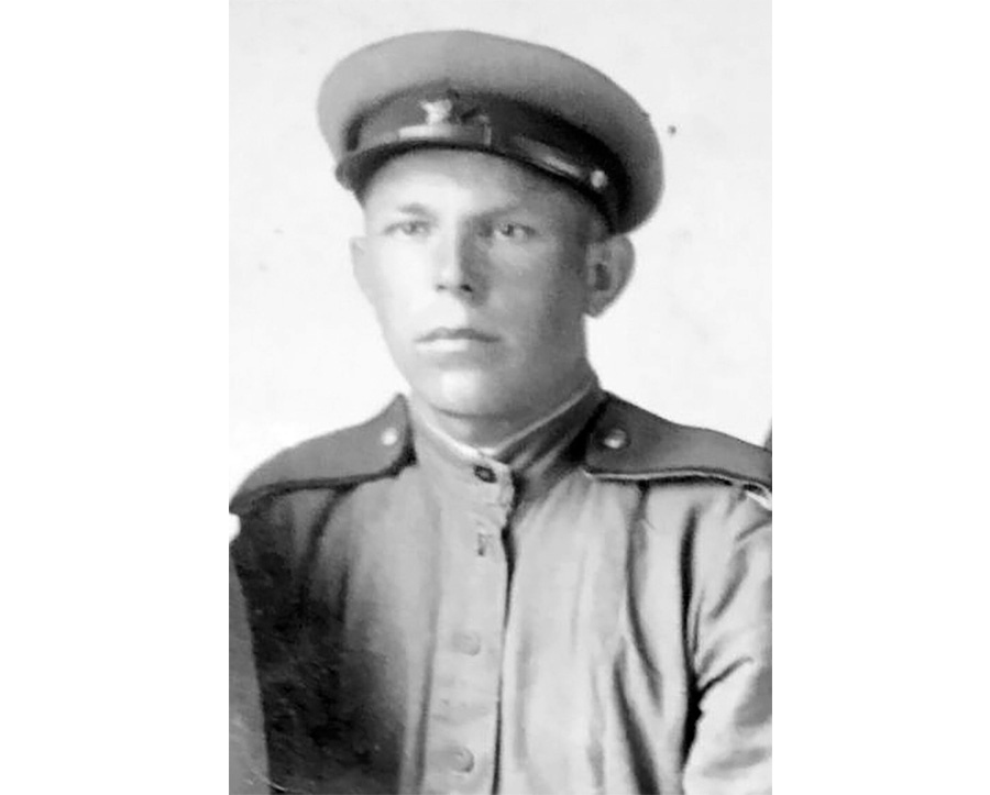     О героях рассказал альбом