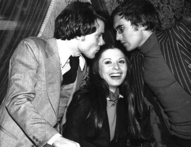 2 претендента на внимание певицы Розанны Фрателло: слева - Массимо Раньери, справа - Аль Бано. 