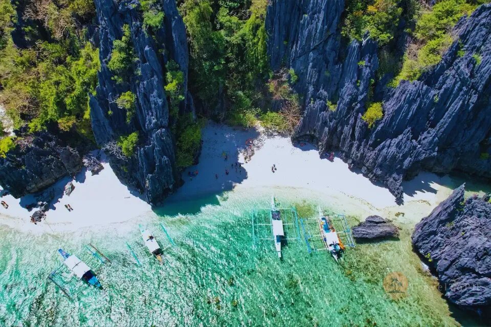 Тур A — Бирюзовые лагуны и скрытые пляжи