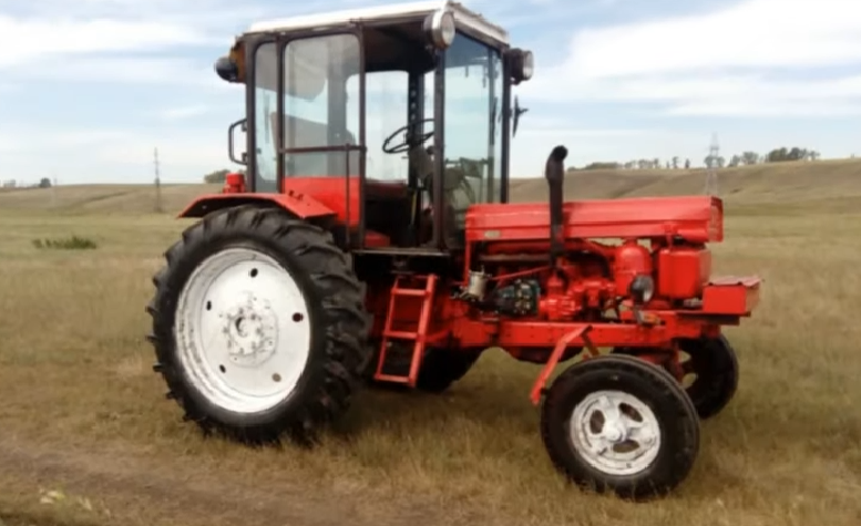 Трактор Т - 28