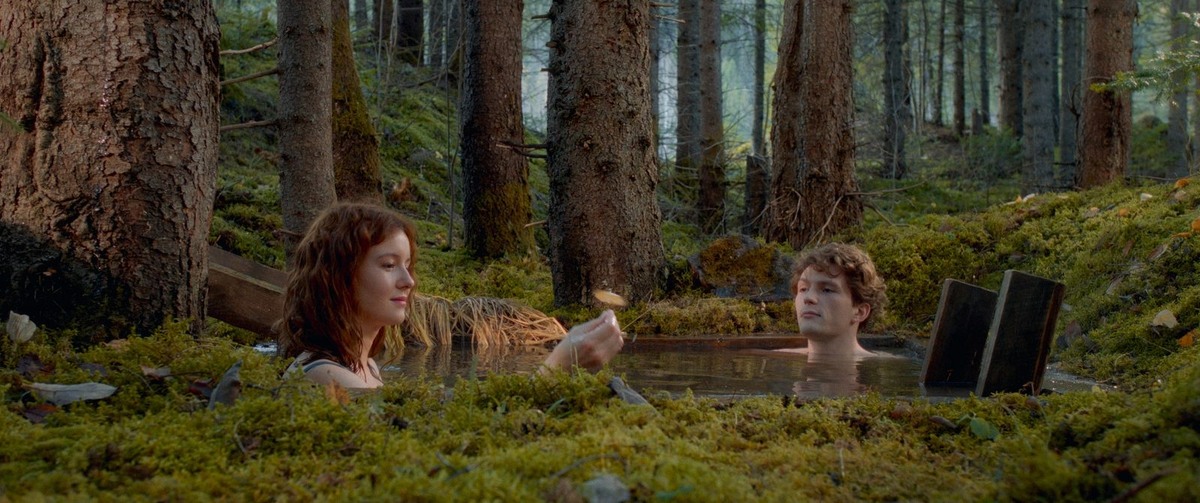 "Втроем", кадр из фильма