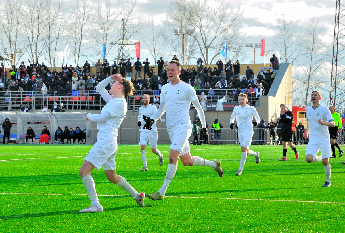 Празднование гола Дмитрия Усова