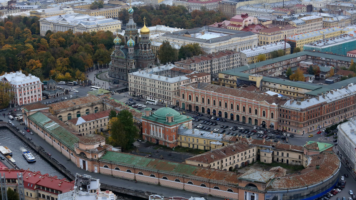 Конюшенное ведомство расположено в самом центре Петербурга