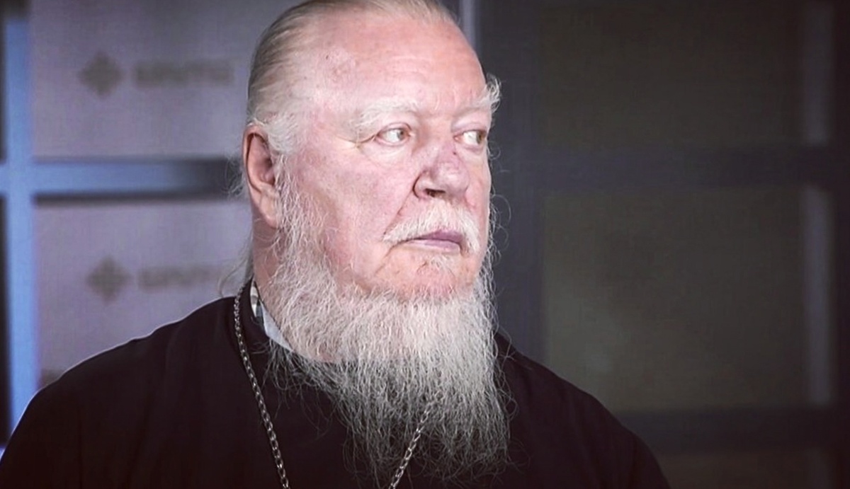 Димитрий Смирнов (07.03.1951 — 21.10.2020 гг.) — протоиерей, церковный и общественный деятель.