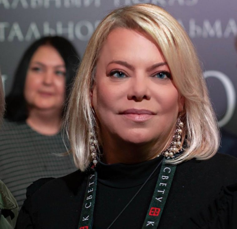    Яна возмущается аппетитами артистов