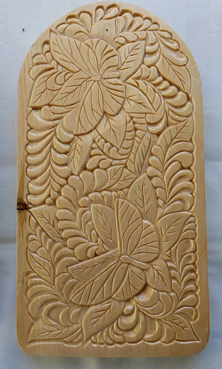 Нашла вот такой рисунок. Бабочки и растения. Спасибо 