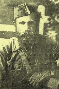 Тарас Дмитриевич Боровец (9 марта 1908 года, с. Быстричи, Волынская губерния, Российская империя — 15 мая 1981 года, Нью-Йорк, США) — украинский националист, руководитель Полесской Сечи (бульбовцев) — вооружённой организации украинских националистов, существовавшей на территории Волыни и Полесья с августа 1941 до 1944 года