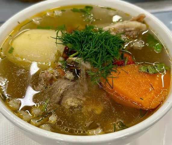 Суставы болят не от возраста! 7 продуктов, которые накапливают мочевую кислоту